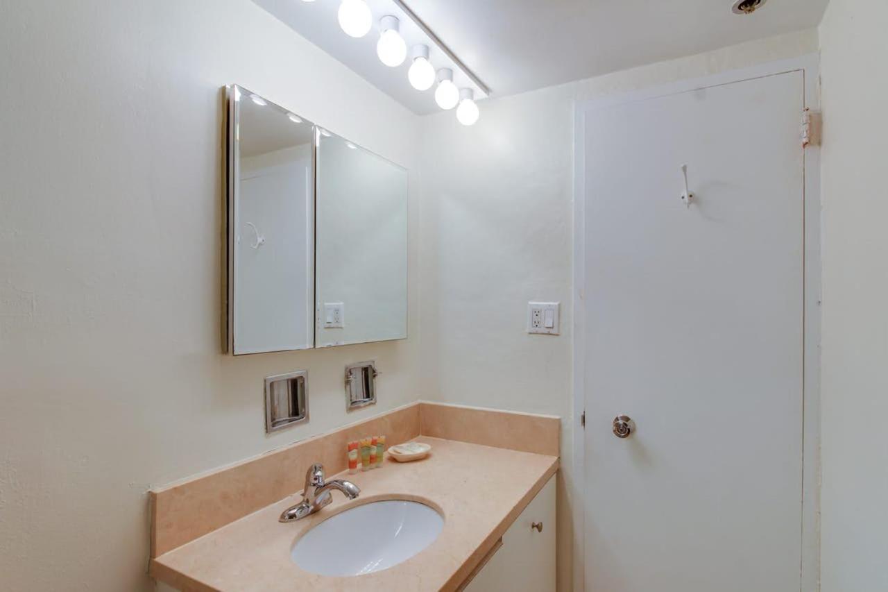 Alexander 1211 Beachfront Condo With Direct Beach Access, 2 Pools, Sauna, Gym Маямі-Біч Екстер'єр фото